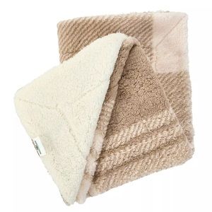 Northeast Outfitters Cozy Cabin Textured Diamonds Blanket, Cream/Taupe—NWT